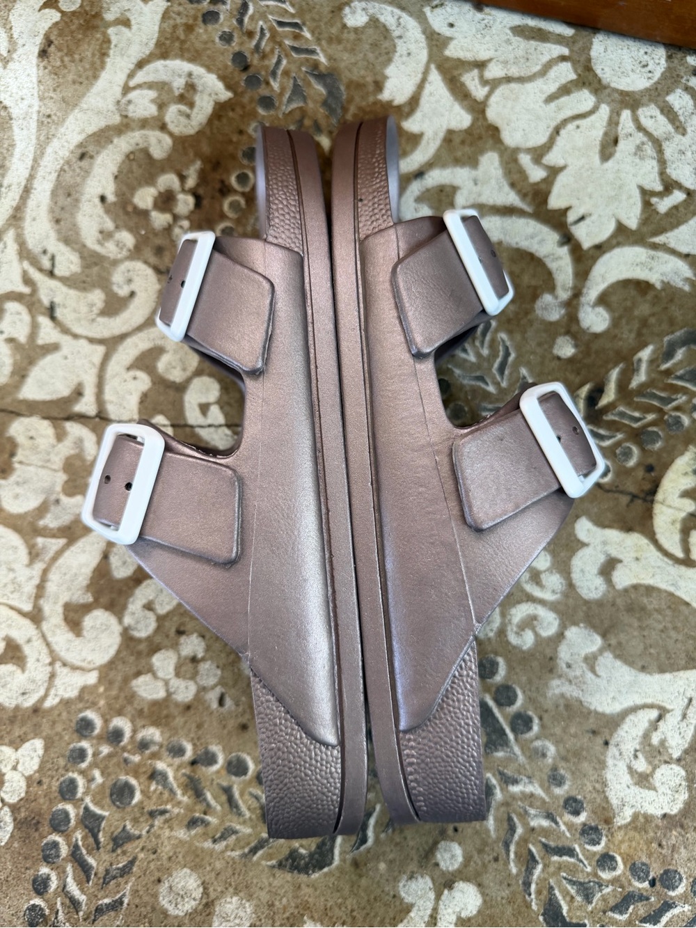MIA sz 8 NEW Metallic Rose Bronze Double-Buckle Slides. - Picture 2 of 8